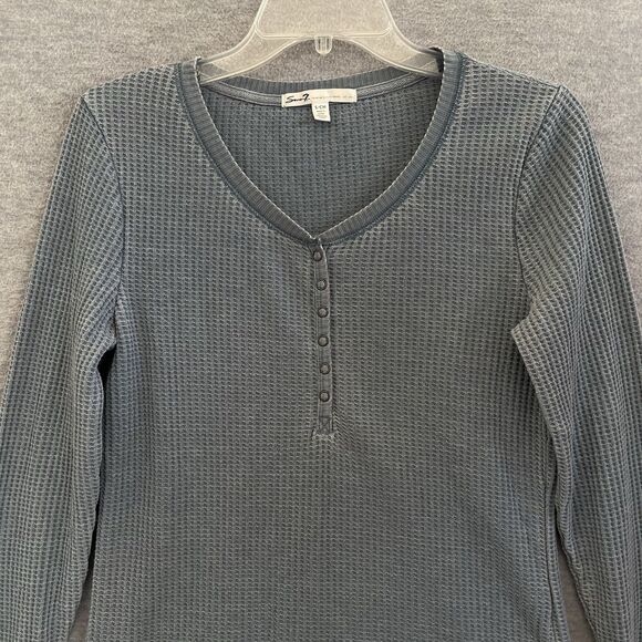 Seven 7 Y2K Henley Size S Waffle Knit Thermal Snap Buttons Bella Swan Gray Blue - Picture 2 of 9